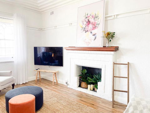 Albury Street Hideaway - Tourism Search 2