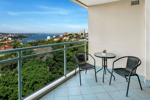 ALF49-Huge 2BR Penthouse Style, Great Water Views - Tourism Search 0