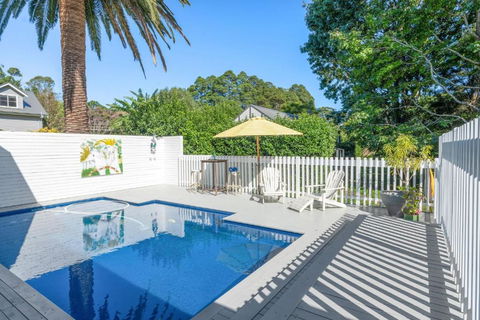 Alfie Your Stay Right In The Heart Of Berry - Tourism Search 3