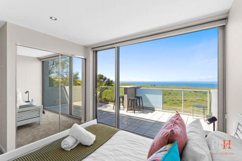 All The Views 2 Bedroom App San Remo - Tourism Search 0