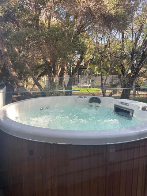 Allure Beach House Rye - Something For Everyone! - Tourism Search 0