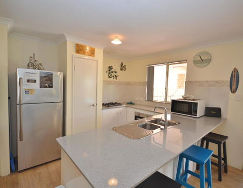 Allure - Kalbarri WA - Tourism Search 1