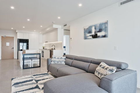 Allure Mooloolaba - Tourism Search 3
