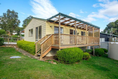 Alonnah Bruny Island Views - Tourism Search 4