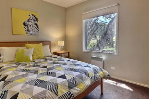 Alpine Edge - Tourism Search 3