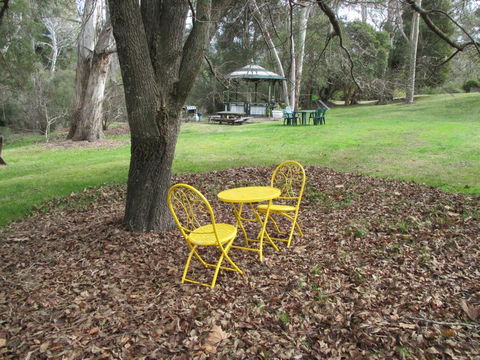 Alpine Riverside Cottages - Tourism Search 3