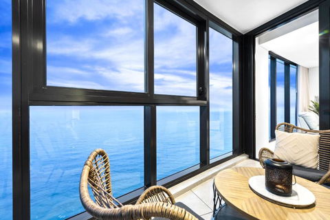 ALTITUDE Ocean Suites - SPECTACULAR, Unmatched Views & Luxury Accommodation - Tourism Search 1