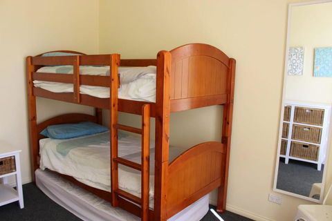 Alton Seas 67 Hargreaves Rd Middleton - No Linen Included - Tourism Search 2