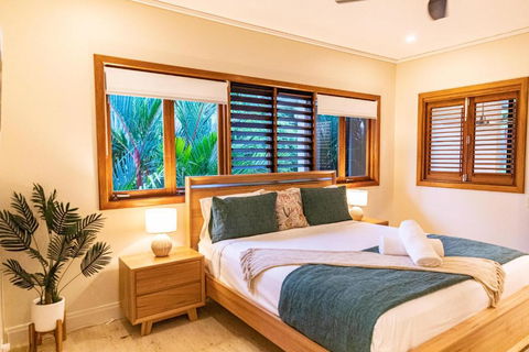 Amalfi - Port Douglas, Luxury In The Centre Of Town - Tourism Search 4