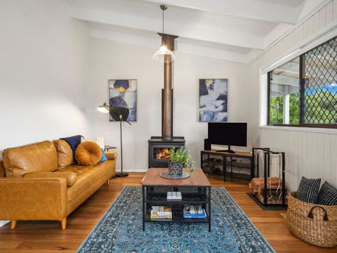 Amaroo Cottage - Tourism Search 1