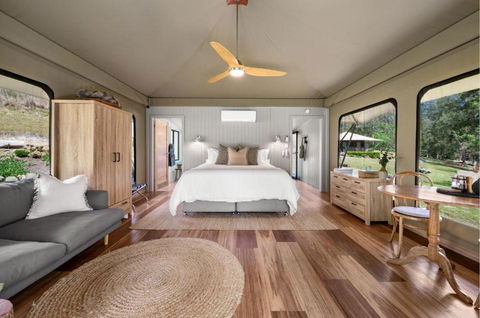 Amaroo Escape - Tourism Search 2