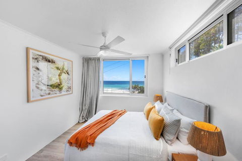 Amazing Beach View And Perfect Location Kirra - Tourism Search 3