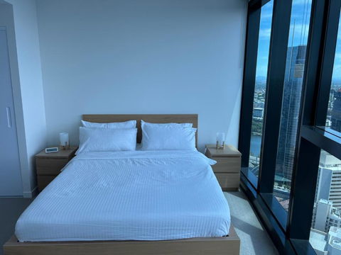 Amazing Views 60th Level Skytower 3 Bedrooms - Tourism Search 3