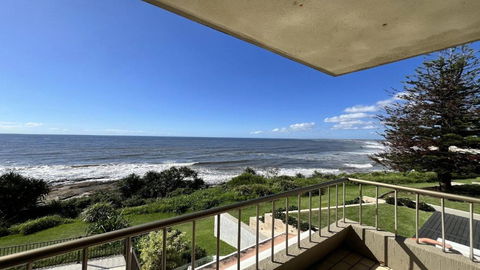 Amazing Views! Unit 3 Edgecliffe - Tourism Search 1