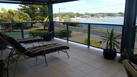 Ambience Apartments Penthouse - Tourism Search 3