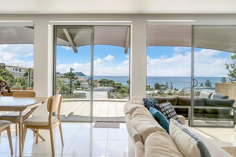 Amelie - Luxury Beach View Condo Minutes To Beach - Tourism Search 2