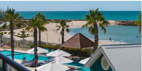 AN OCEAN,BEACHFRONT AND POOL VIEW Apartment 210 - Tourism Search 0