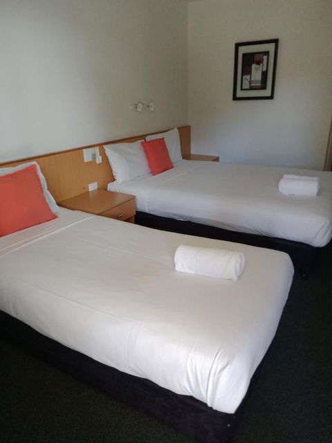 Annerley Motor Inn - Tourism Search 3