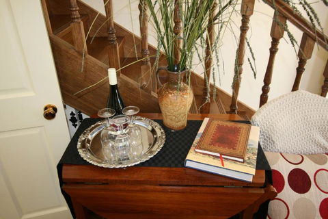Annies Garden Cottage - Tourism Search 4