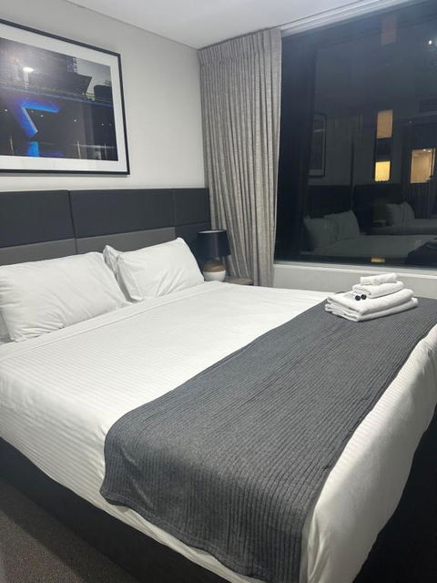 ANTEA 2br Embassy 1207 - Tourism Search 3