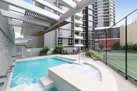 Amazing River View - 3 Bedroom Apartment - Brisbane CBD - Netflix - Fast Wifi - Carpark - Tourism Search 2
