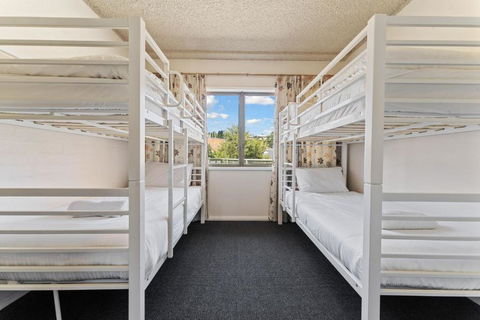 Alpine Mountain View 39 - 3BR L Swimming Pool L Air-Con L WiFi - Tourism Search 4
