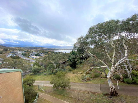 Alpine Mountain View 18 - 4BR L Mountain Views L Swimming Pool L Air-Con L WiFi - Tourism Search 2