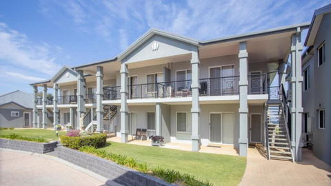 Apartment 14 - The Meridian - Tourism Search 0