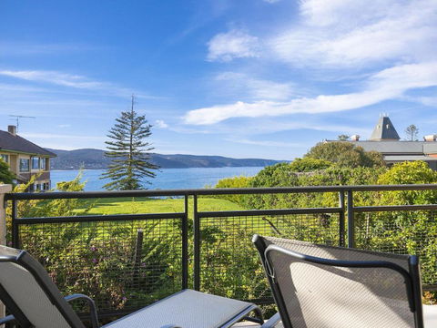 Apartment 26 Pacific Apartments - Tourism Search 3