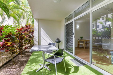 Apartment 4 At Palm Villas - Tourism Search 4