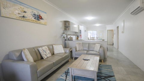 Apartment 5 - The Meridian - Tourism Search 3