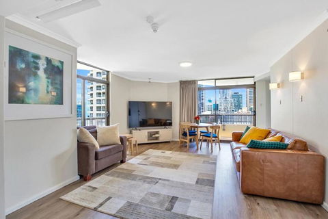 Apartment On Top Of The Park - Tourism Search 0