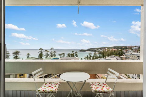 Apartment With Pool Access A Minute To The Beach - Tourism Search 2
