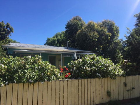 Apollo Bay Backpackers - Tourism Search 1