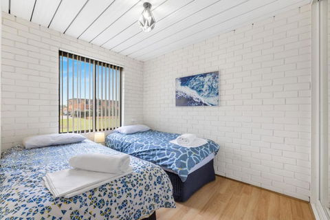 Apollo Unit 25 Ground Floor - Tourism Search 2