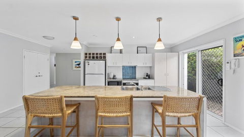 Aqua Links 70 The Drive Yamba - Tourism Search 0