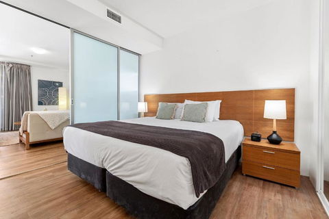 Aqua Vista At Harbour Lights - Poolside Panorama - Tourism Search 2