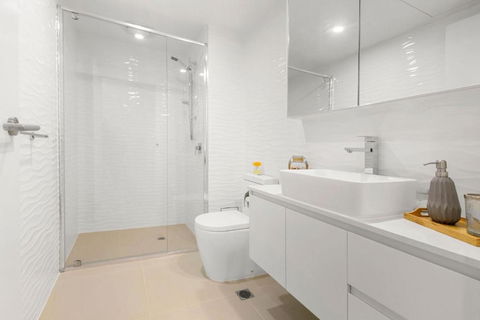 Aquaview Unit 604, 29 Canberra Tce, Kings Beach - Tourism Search 3