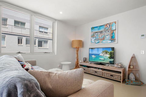 Aquaview Unit 604, 29 Canberra Tce, Kings Beach - Tourism Search 1