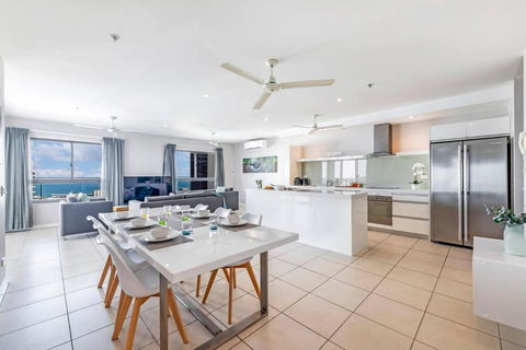 Arafura Edge - Resort Living And Breathtaking Views - Tourism Search 3
