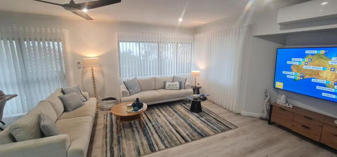 ARay At Cooee Bay - Apt A - Beach House Yeppoon - Tourism Search 3