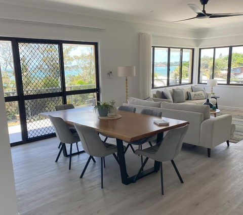 ARay At Cooee Bay - Apt A - Beach House Yeppoon - Tourism Search 2