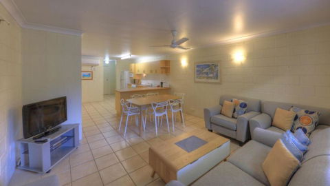 Arcadia Palms 2 - Tourism Search 1