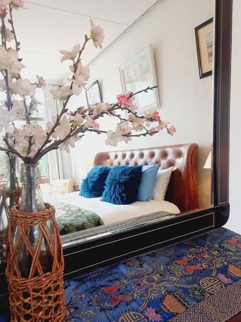 Architectural Bright Open 2B&1B Home With A Private Garden At Yarralumla - Tourism Search 1