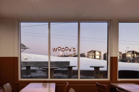 Arlberg Hotel Mt. Buller - Tourism Search 3
