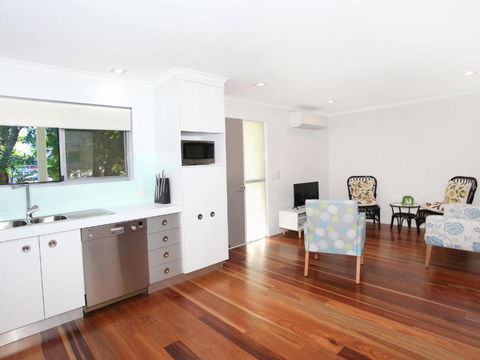 Arlington 1 Two Bedroom Unit Close To The Beach - Tourism Search 2