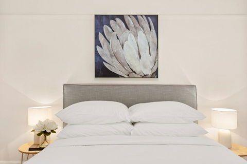 Art Deco Coastal Living, Minutes To The Sand - Tourism Search 4