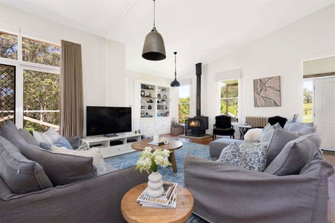 Ashby Downs, Moss Vale - Tourism Search 1