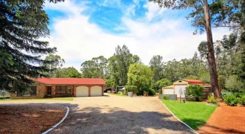 At Holiday House - Tourism Search 0