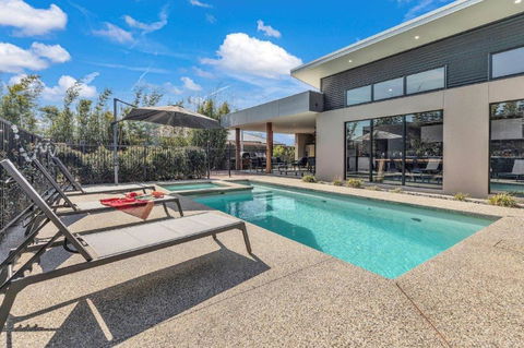 At Winbi- Echuca Holiday Homes - Tourism Search 2
